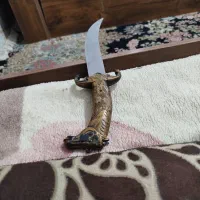 یک عدد چاقو معامله با