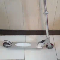 اسکوتر دستی