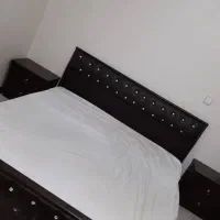 تخت و میز اینه