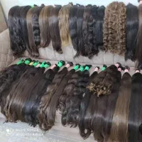خریدار موهای طبیعی خام و رنگی. طلایی و زال
