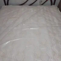 تخت دونفره
