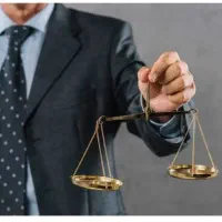 وکیل پایه یک دادگستری مرکز