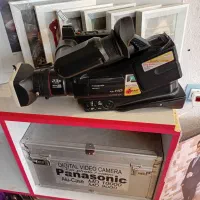 دوربین فیلمبرداری وعکاسی بفروش میرسد