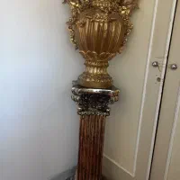 گلدان / مجسمه