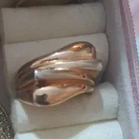 بدلیجات و آویز گوشی