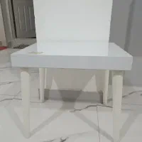 گل میز