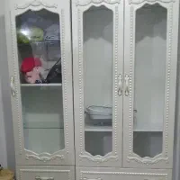 کمدلباس بچه و ویترین