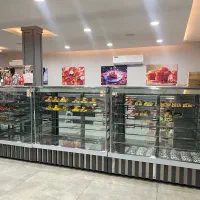 فروش یخچال و ویترین قنادی