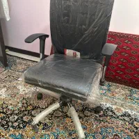 صندلی کامپیوتر سالمه