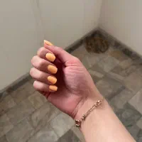 آموزش کاشت ناخن