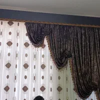 پرده همراه با کتیبه