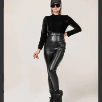 انواع لگ ورزشی زیر فانتزی و ست شلوار لاتکس