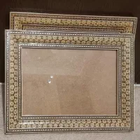 قاب عکس دو عدد