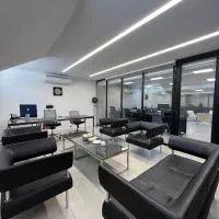 ۱۸۵ متــر/ متریال لوکس و برند/ فروشنده فروشنده