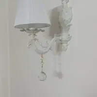 لوستر سه شاخه و دیوارکوب