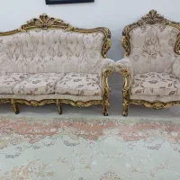 مبل همراه با میز و دو جلو مبلی