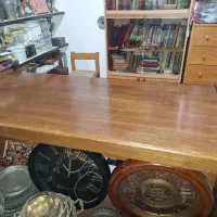 میز اداری بزرگ ۱۸۰ در ۹۰ قیمت ۳ تومن. ۳ عدد عسلی