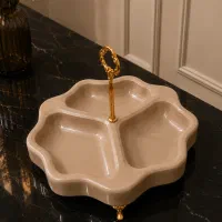 ظروف پذیرایی و دکوری اردوخوری سینی شکلات خوری