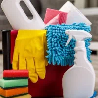 به یک نظافتکار خانم نیازمندیم