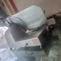 کالباس بر و تابلو سوسیس کالباس