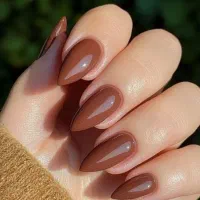 کاشت و ترمیم ناخن/طراحی و دیزاین ناخن