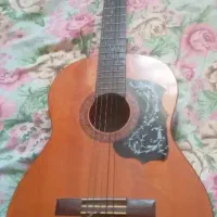 گیتار یاماها c40