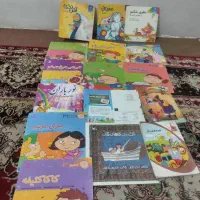 تعدادی کتاب داستان