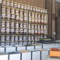 باکس های چوبی مناسب عطاری و فروشگاه ها