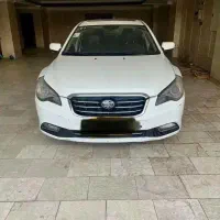 بسترن f50 یه لکه رنگ
