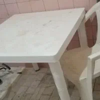 میز همراه صندلی
