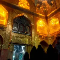 سفر به مشهد ۳نفر جای خالی