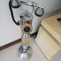 گوشی تلفن قدیمی