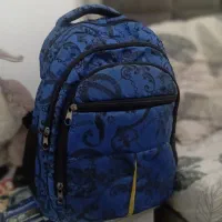 کیف مدرسه به پولش نیاز دارم