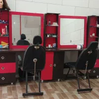 دکورارایشگاه و  یه دست مبل اشانتیون