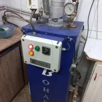 دستگاه بخار اتو ۸۰لیتری