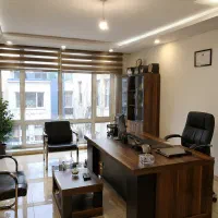 دفتر-کار-47-متری-با-آسانسور-خیابان-جی