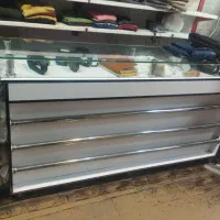 ویترین مغازه ومانکن