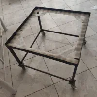 پایه چرخ دار