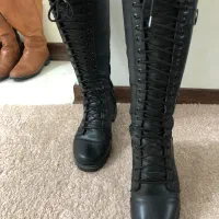 پوتین بلند در حد نو