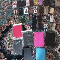کاور آیپد و گوشی قدیمی