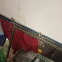 آیینه ارایشگاه...