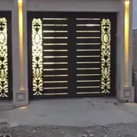 درب فلزی در طرح و اندازه و رنگ دلخواه مشتری