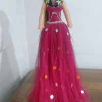 عروسک ایستاده