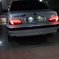 چراغ اسپرت معاوظه با بالا سفید