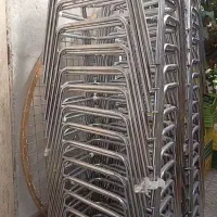 میز عسلی ثابت ۱۰۰ عدد نو و  کارکرده خیلی تمیز