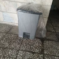 سطل زباله پلاستیکی پدال دار