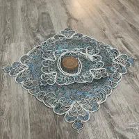 تعدادی جانماز نو و چادر
