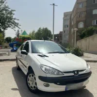 206 صندوقدار بسیارتمیز