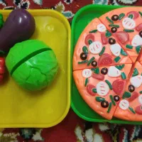 اسباب بازی میوه و پیتزای برشی