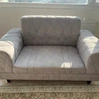 مبل 2نفره چستر کاملا سالم